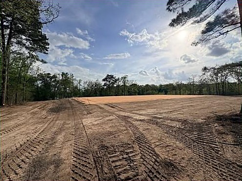 Wide graded pad in East Texas